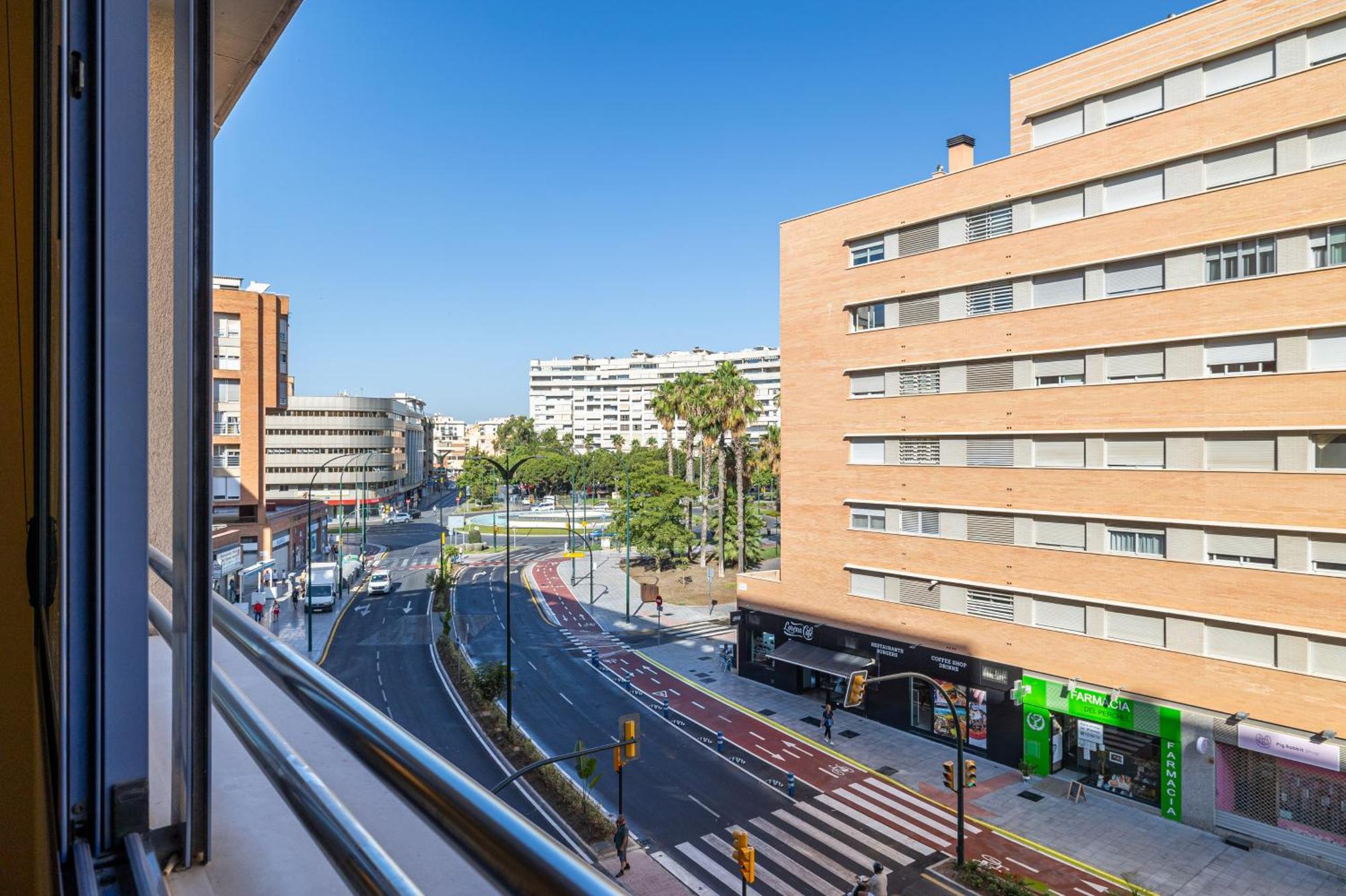 Holidays2Malaga Train Station Area Kültér fotó